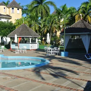 Beach One Bedroom 13 Apartment